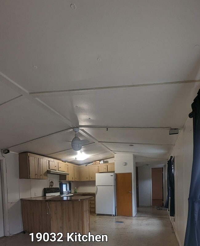 Foto del edificio - 19032 Causeway Blvd