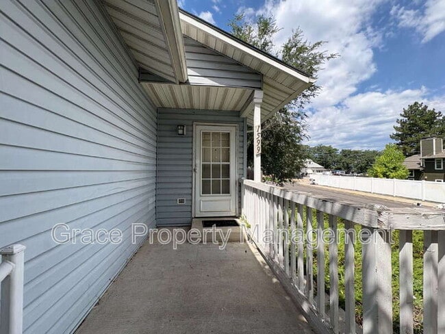 Building Photo - 1599 Benton St