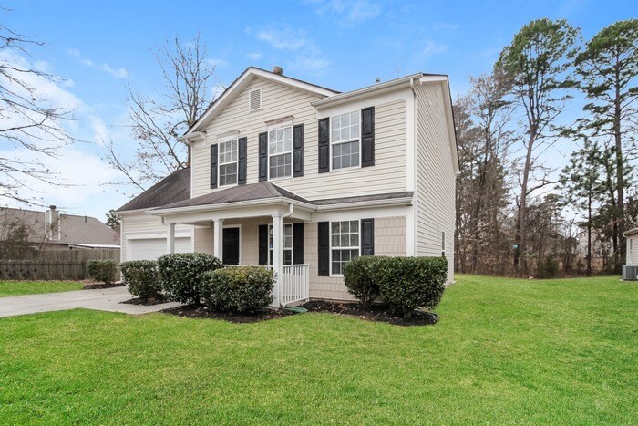 Building Photo - Cute 4 Bedroom in Charlotte