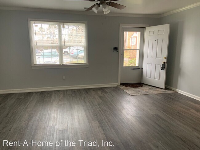 Foto del edificio - 2 br, 2.5 bath House - 5743-F Bramblegate ...