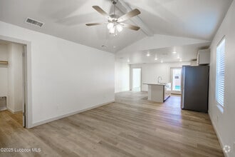 Building Photo - 8010 Elm Ave