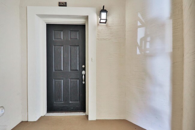 Foto del edificio - 13846 Atlantic Blvd