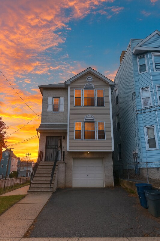 Foto principal - 156 Ridgewood Ave