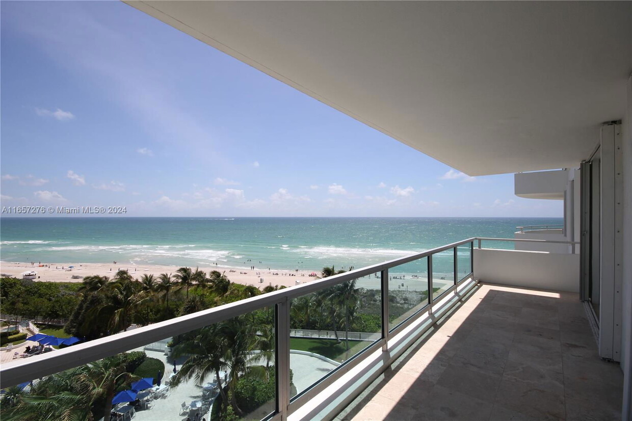 Foto principal - 5151 Collins Ave