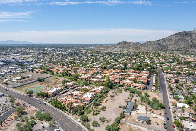 Aerial Photo - The Pointe Resort Condominiums