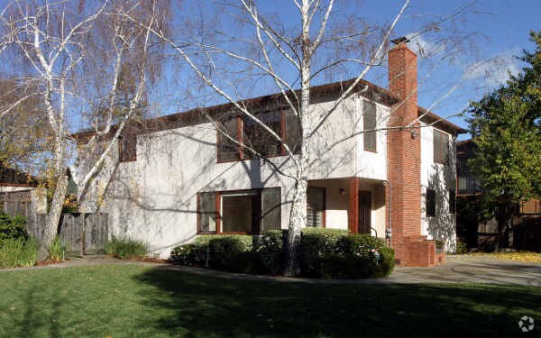 Foto del edificio - 3625 Bickerstaff Rd