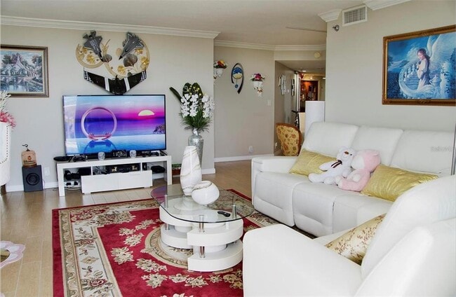 Foto del edificio - 400 E Colonial Dr