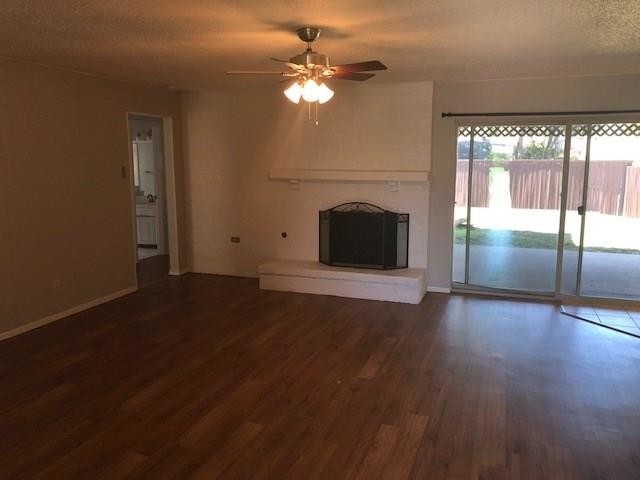 Foto del edificio - 13135 Rosser Rd