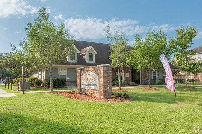 Leasing Office - Mallard Crossing Apartments