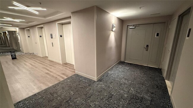 Building Photo - 17375 Collins Ave