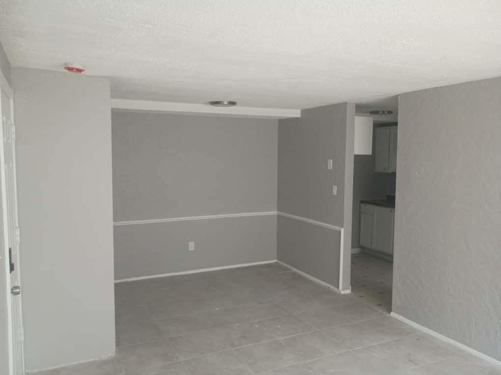 Primary Photo - 13444 Euclid Ave