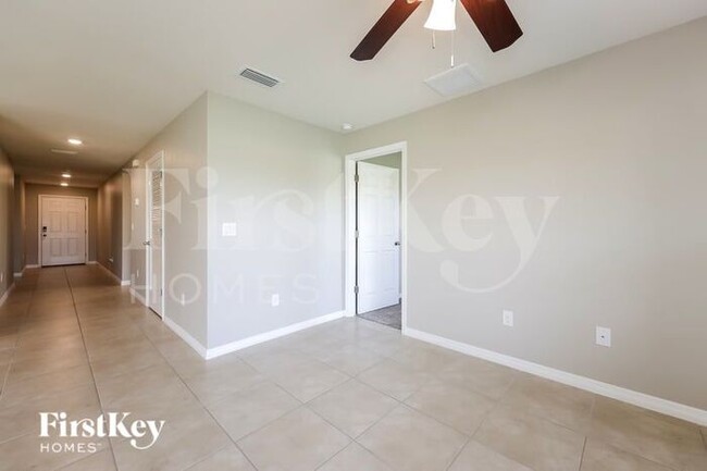 Foto del edificio - 1118 NE 39th Terrace
