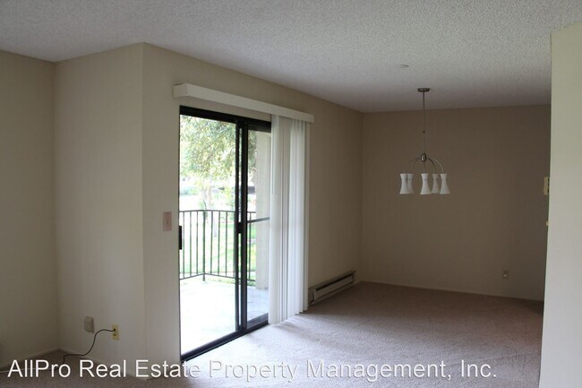 Building Photo - 2 br, 2 bath House - 1995 Barrymore Common E