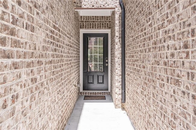 Building Photo - 1452 Villageside Ct