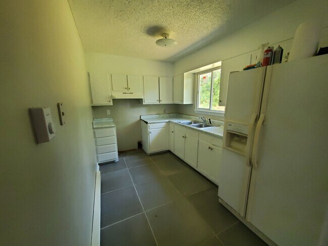 Foto del edificio - 906 Walker Court ~ Pine Ridge