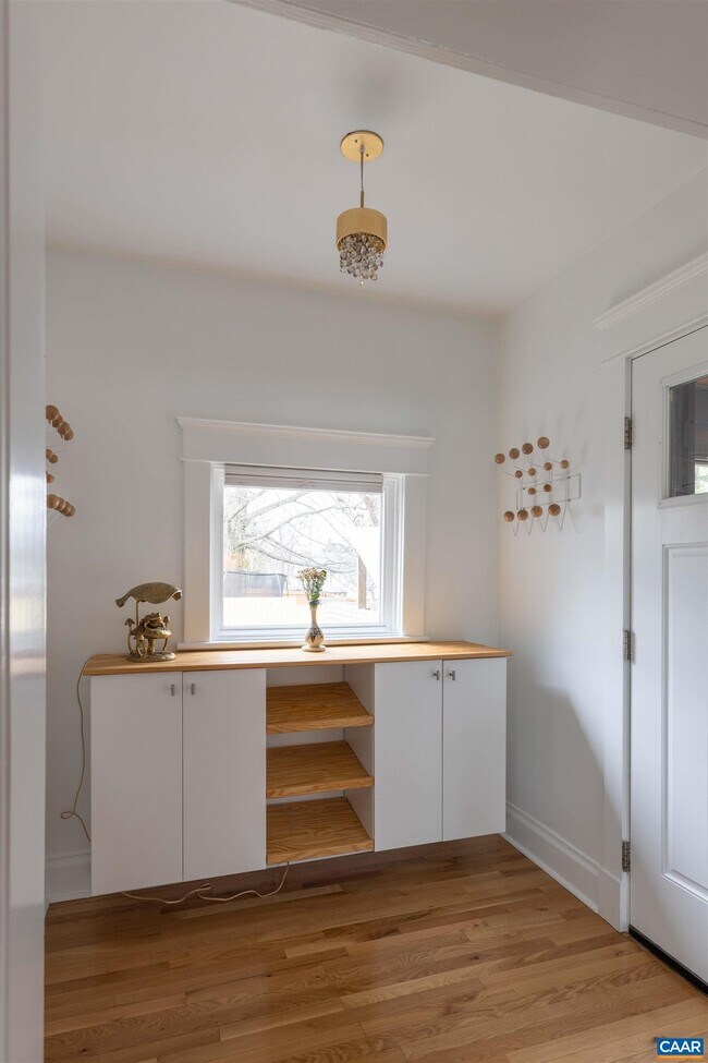 Building Photo - 1219 Gordon Ave