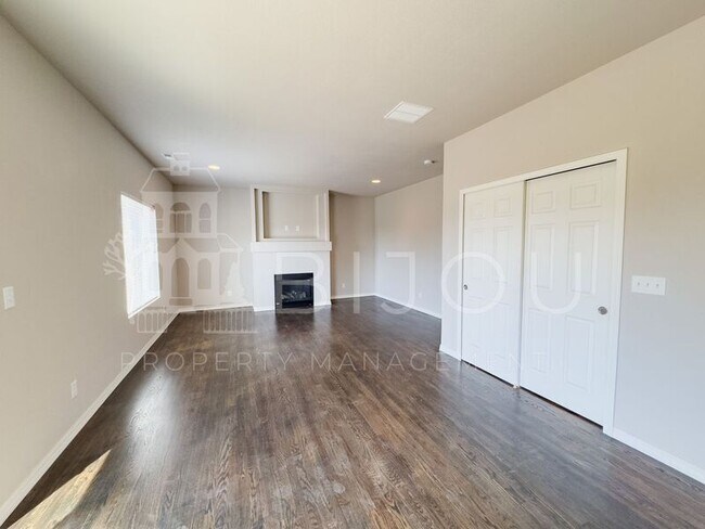 Foto del edificio - 3760 Scott Ln