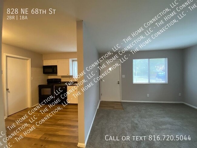Building Photo - 828 NE 68th St