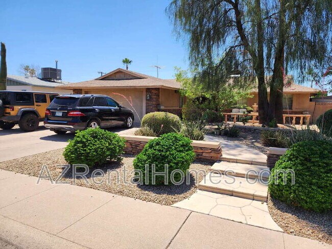 Foto del edificio - 3812 S Newberry Rd