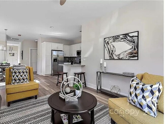 Foto del edificio - 2537 Beachmont Ave