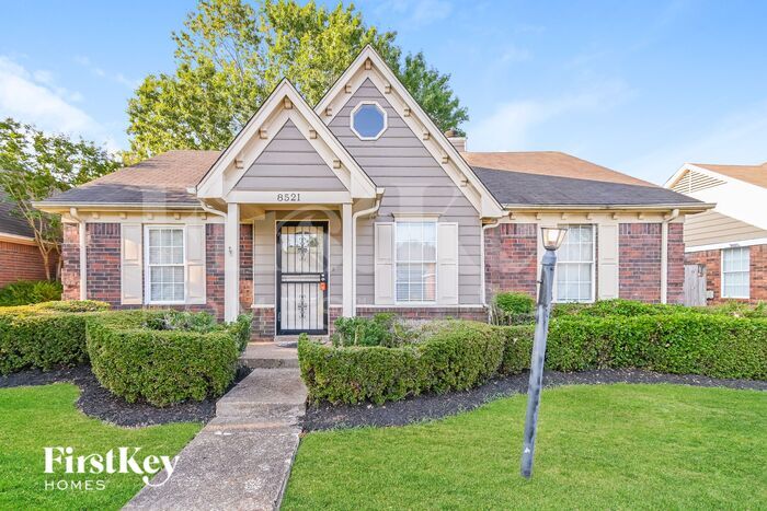Primary Photo - 8521 Highland Glen Cir N