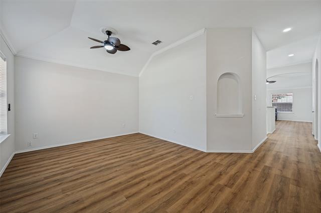 Foto del edificio - 9109 Azinger Dr