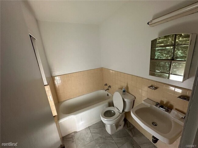 Foto del edificio - 3 br, 2 bath House - 5555 Morella Ave