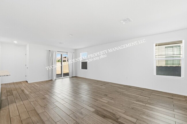 Foto del edificio - 8839 E Raven Hill Wy