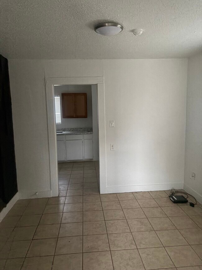 Foto del edificio - 1803 49th St