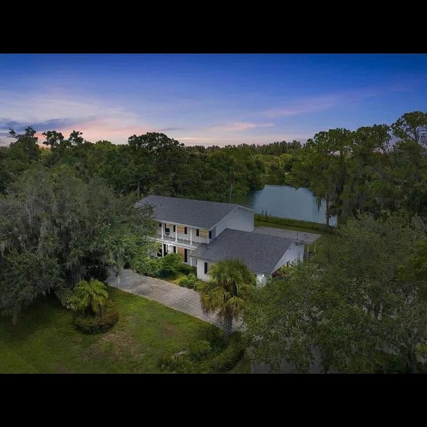 Foto principal - 960 48th Ave