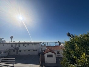 Building Photo - 111 Santa Ana Ln