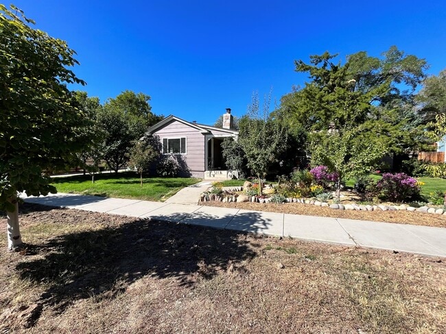 Foto del edificio - 1039 Humboldt St