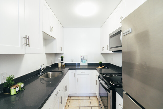Foto del edificio - 2166 E 27th St