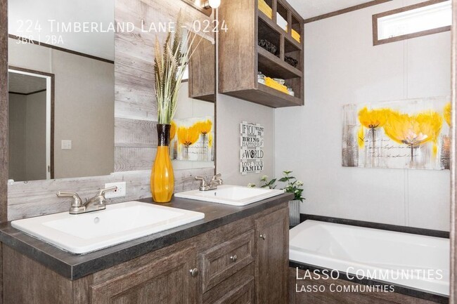 Foto del edificio - 224 Timberland Ln