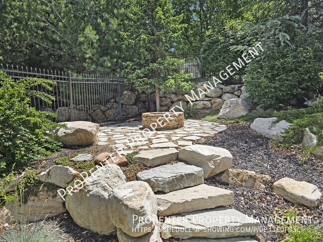Foto del edificio - 843 Eaglepointe Dr