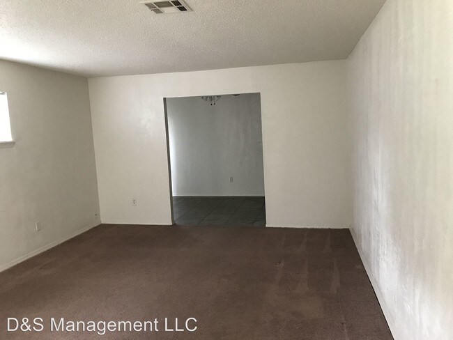 Building Photo - 903 SW 97th St