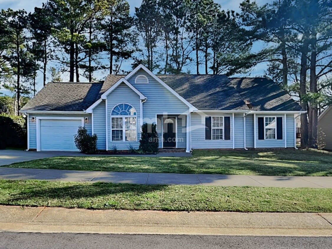 Primary Photo - 505 Groveton Trl