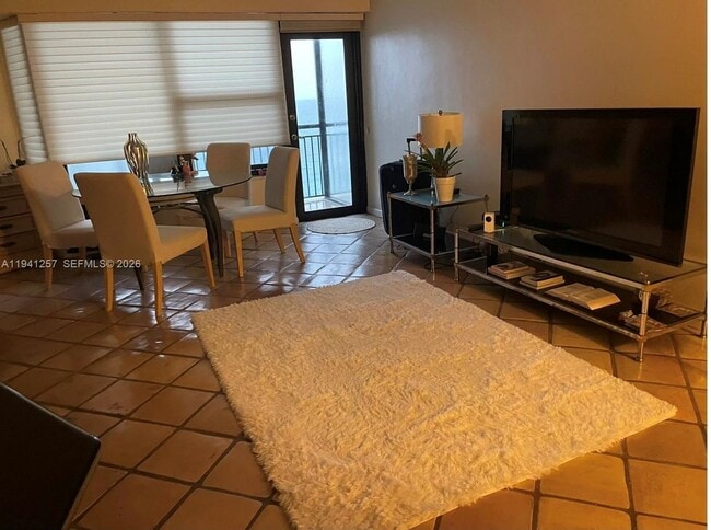 Building Photo - 3800 Galt Ocean Dr