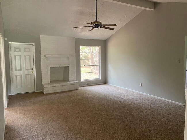 Building Photo - 23422 Lestergate Dr