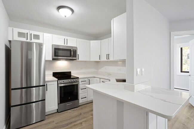 Foto del edificio - 6029 N Winthrop Ave