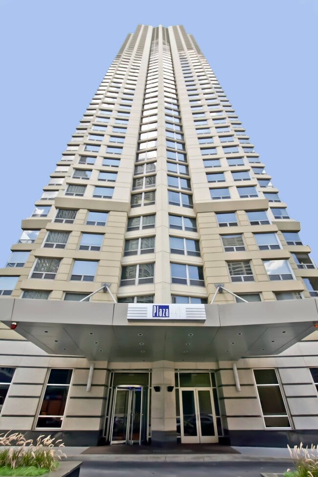 Building Photo - 440 N Wabash Ave