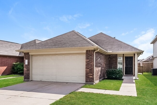 Building Photo - 19019 Moynihan Dr