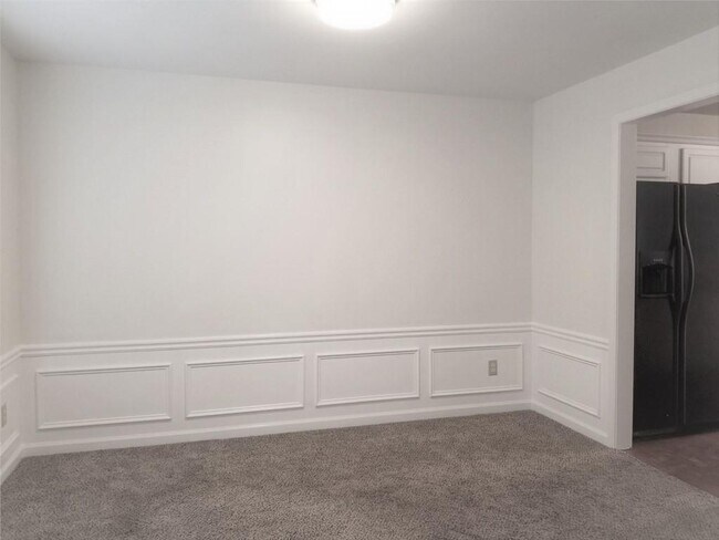 Foto del edificio - 500 Alstonefield Dr