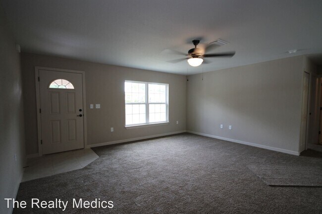 Building Photo - 3 br, 2 bath House - 4864 SE 137th Pl