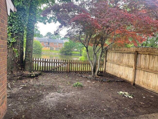 Building Photo - 254 Loch Cir