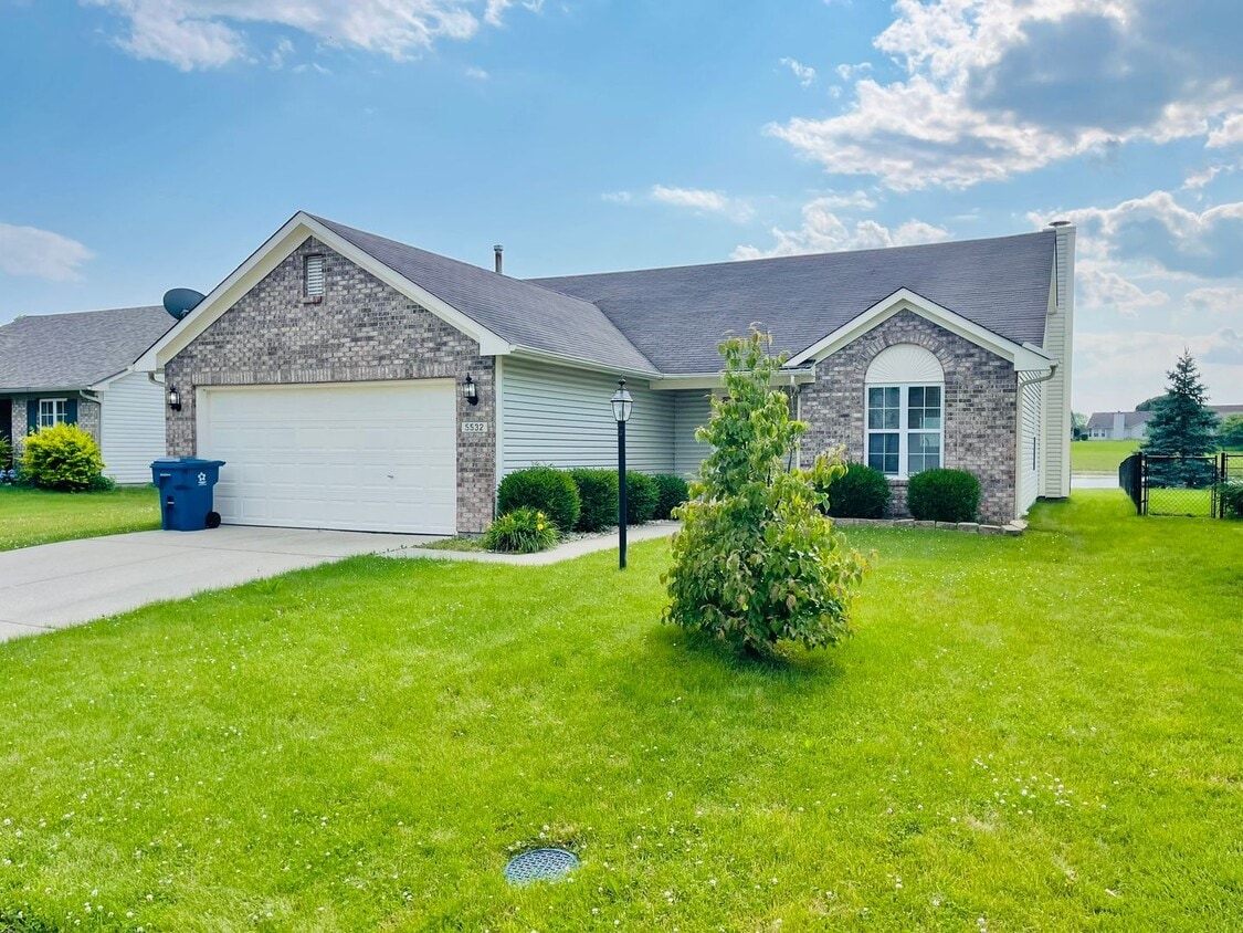 Primary Photo - 3 Bedroom 2 Bath Waterfront Retreat in Fra...