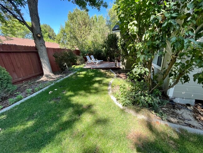 Building Photo - 1732 Lavender Ct