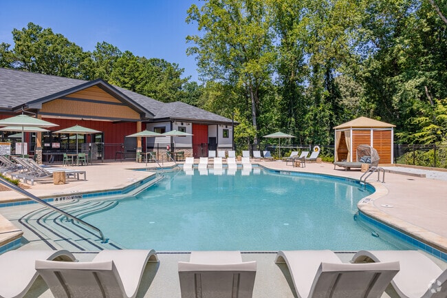 Pool - Populus Westside