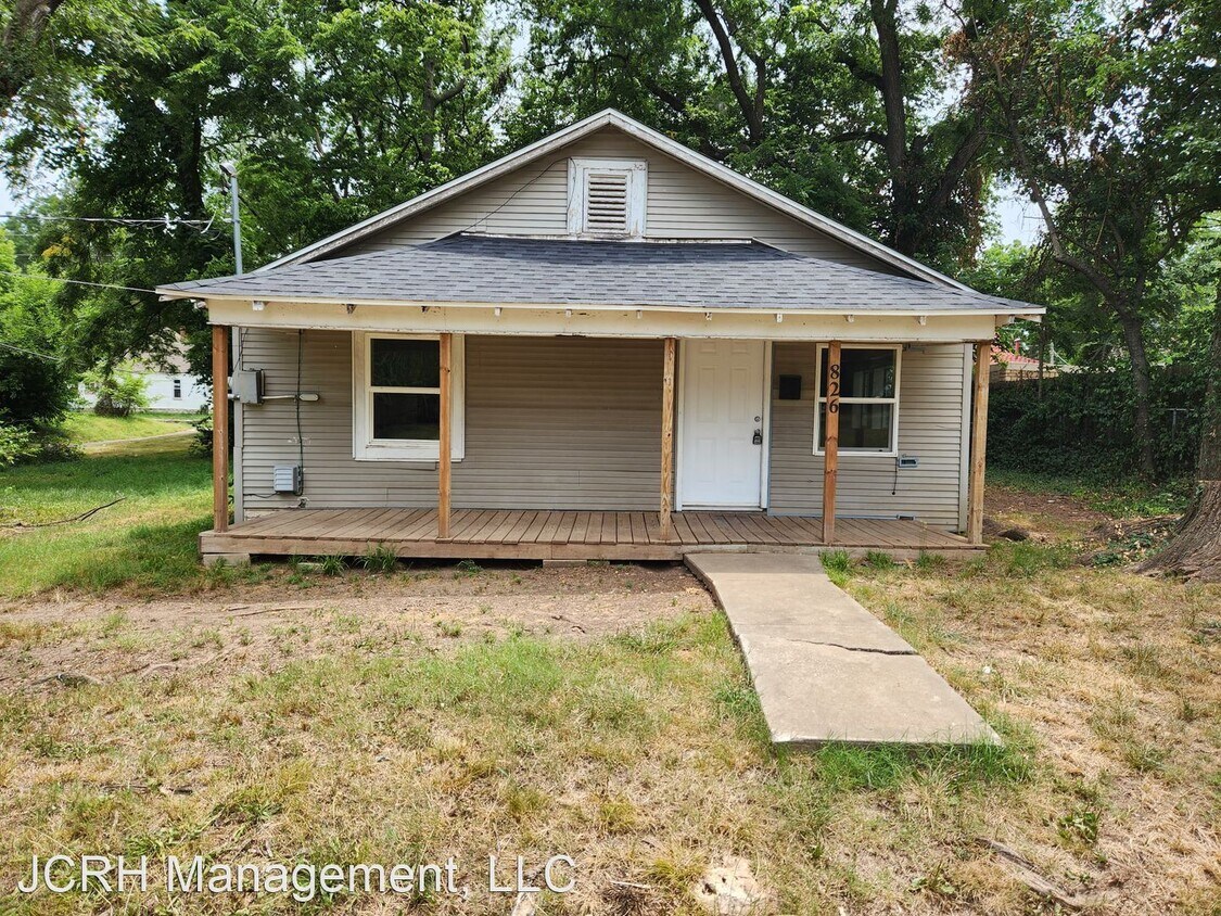 Primary Photo - 2 br, 1 bath House - 826 N Weaver Ave