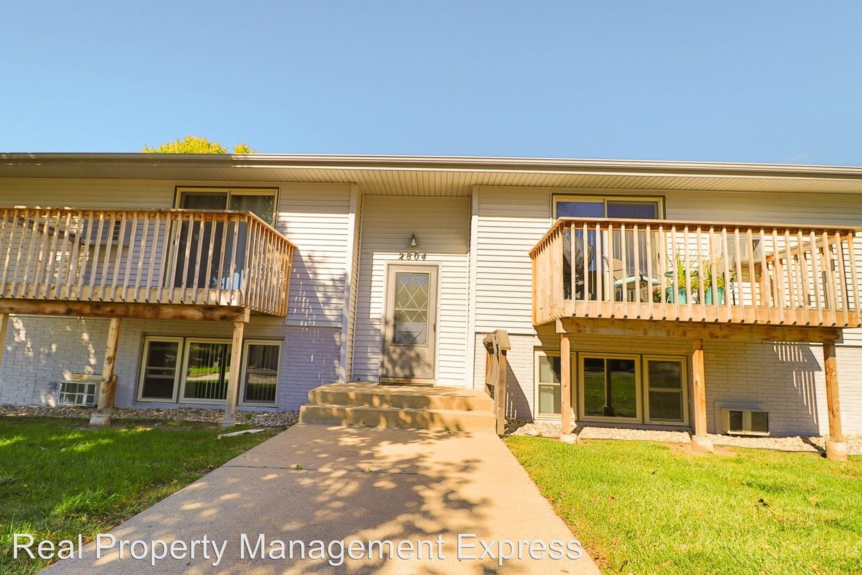 2804 E Klondike Trail, Sioux Falls, SD 57103 Condo for Rent in Sioux